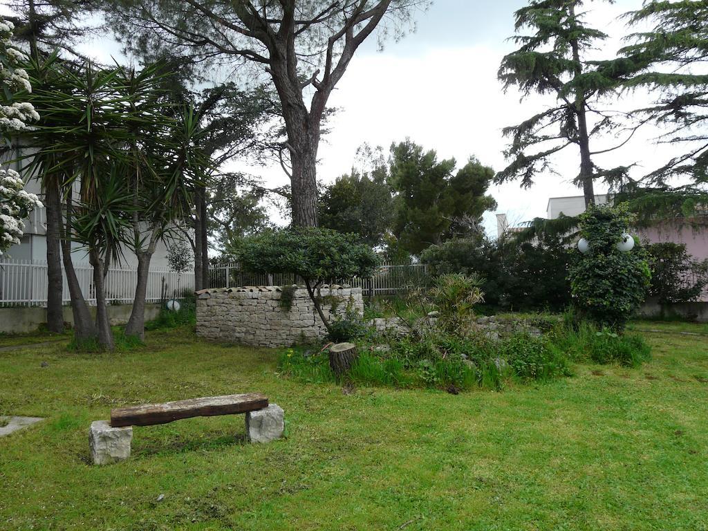 B&B Villa Garden Bisceglie Ngoại thất bức ảnh
